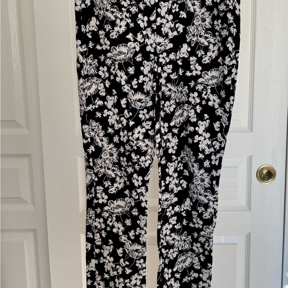 Black and White Floral Women's Pants